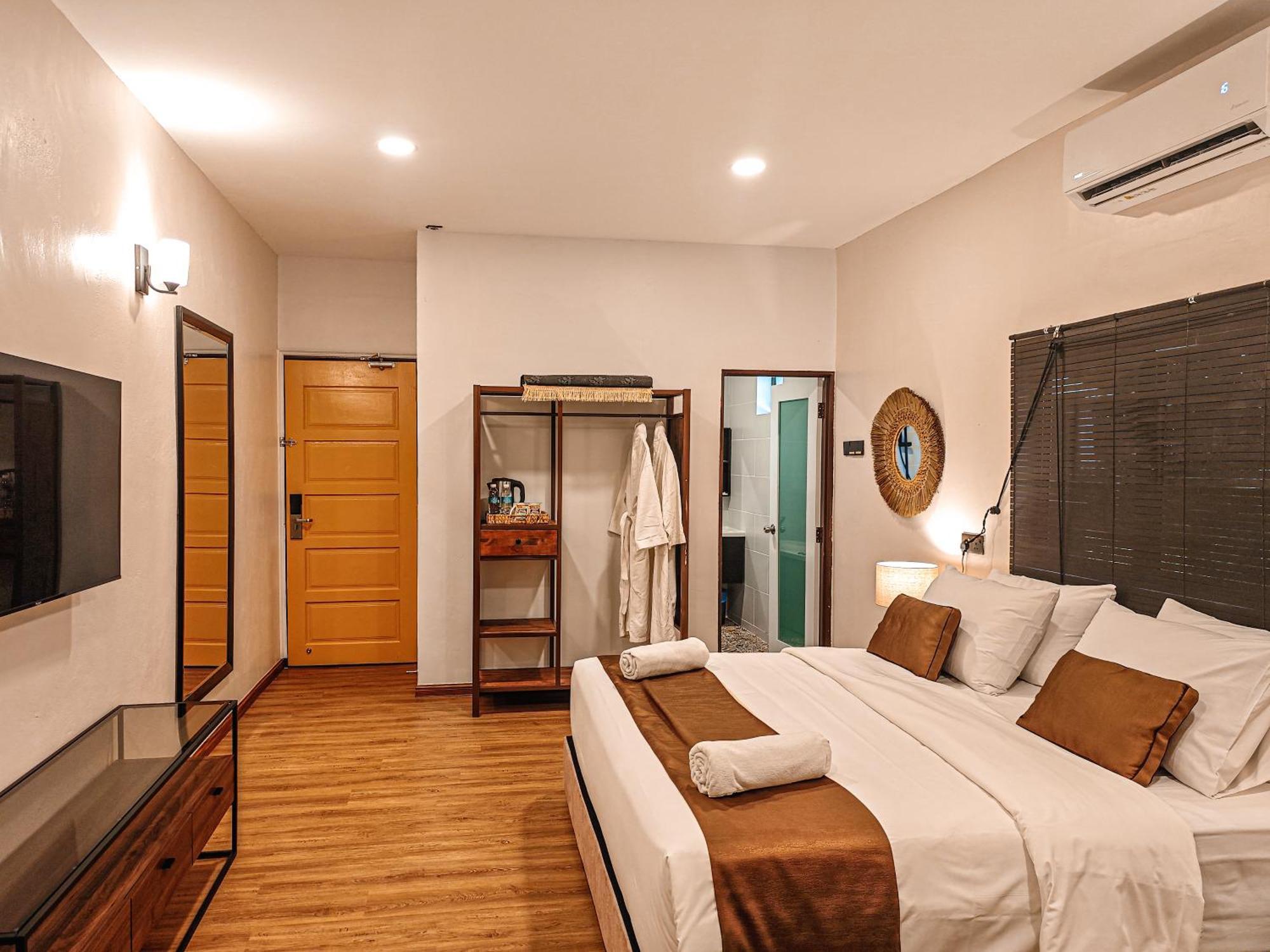 פורט דיקסון Mulyo Hotel מראה חיצוני תמונה