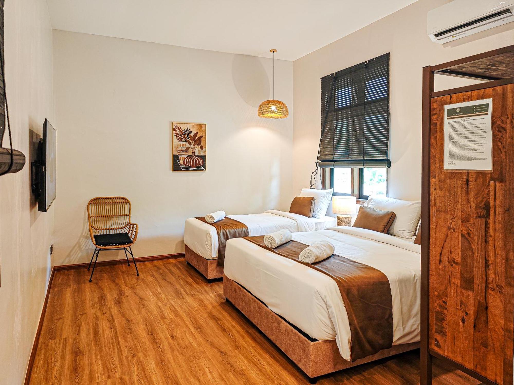 פורט דיקסון Mulyo Hotel מראה חיצוני תמונה